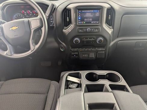 Certified 2025 Chevrolet Silverado 2500 Custom w/ Custom Value Package image 23