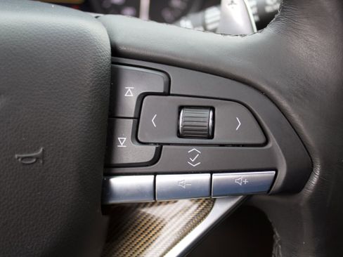 Used 2020 Cadillac XT6 Sport w/ Platinum Package image 17