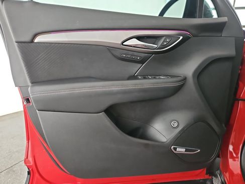 Certified 2025 Buick Envision Sport Touring AWD/4WD image 29