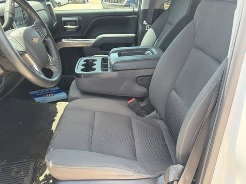 Used 2018 Chevrolet Silverado 1500 LT w/ Texas Edition RWD image 17