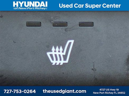 Used 2023 Hyundai Elantra Limited image 24