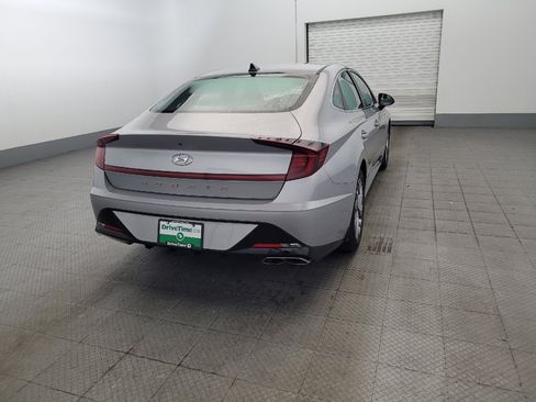Used 2023 Hyundai Sonata SEL w/ Winter Weather Package FWD image 7