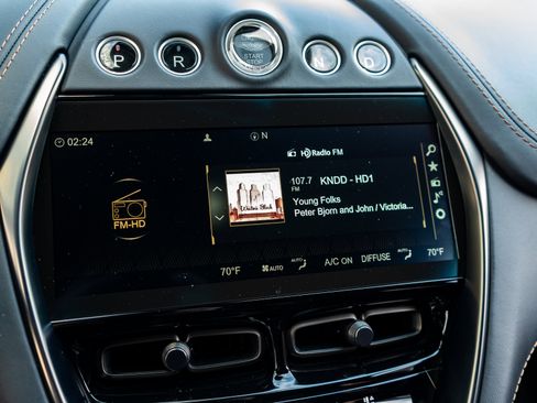 Used 2023 Aston Martin DBX 707 image 25