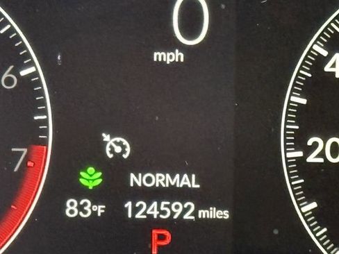 Used 2025 Honda Odyssey Touring image 15