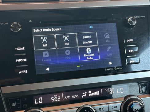 Used 2017 Subaru Outback 2.5i Premium AWD/4WD image 24