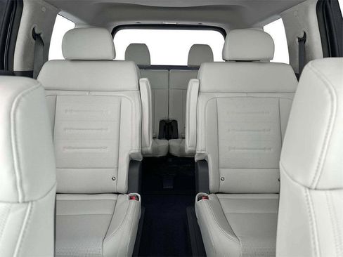 Used 2024 Hyundai Santa Fe Calligraphy image 29