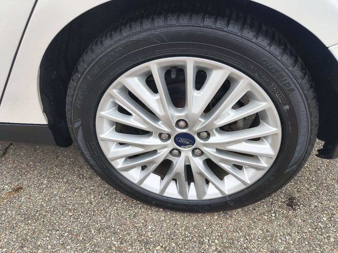 Used 2018 Ford Focus Titanium FWD image 9