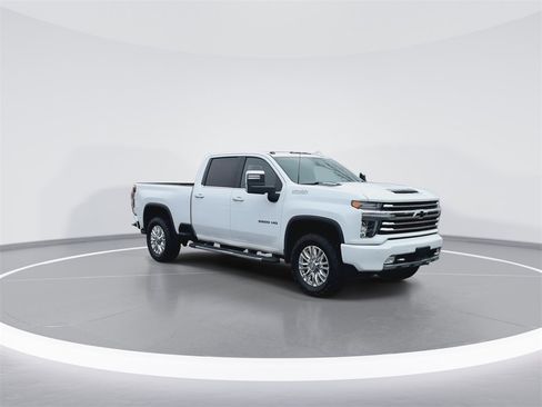Used 2020 Chevrolet Silverado 3500 High Country w/ Z71 Off-Road Package image 2