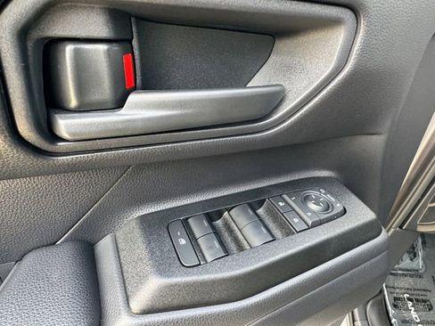 Used 2025 Toyota Land Cruiser image 5