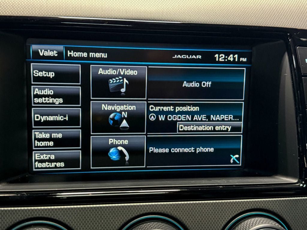 Used 2015 Jaguar F-TYPE R RWD image 22