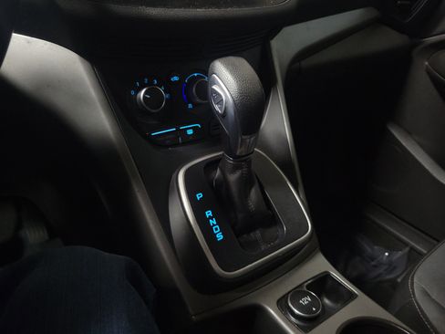 Used 2013 Ford Escape SE w/ Class II Trailer Tow Pkg image 29