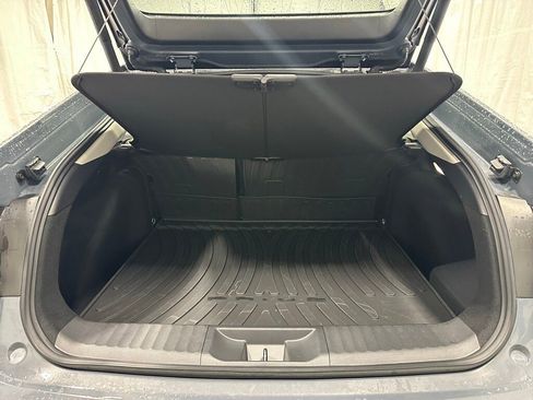 Used 2024 Toyota Prius Limited image 50