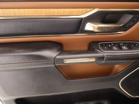 Used 2022 RAM 1500 Limited w/ Bed Utility Group image 17