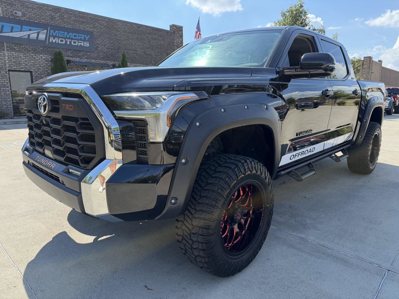 Used 2022 Toyota Tundra SR5 RWD image 1