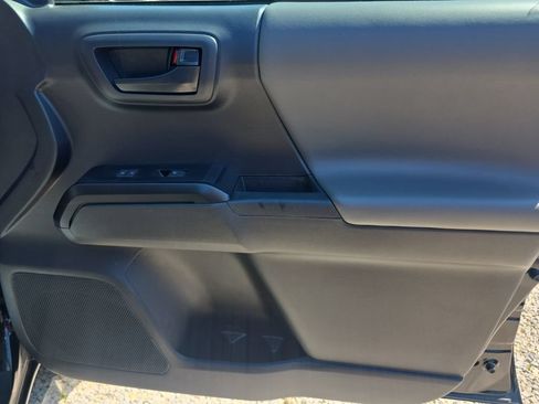 Certified 2023 Toyota Tacoma SR AWD/4WD image 18
