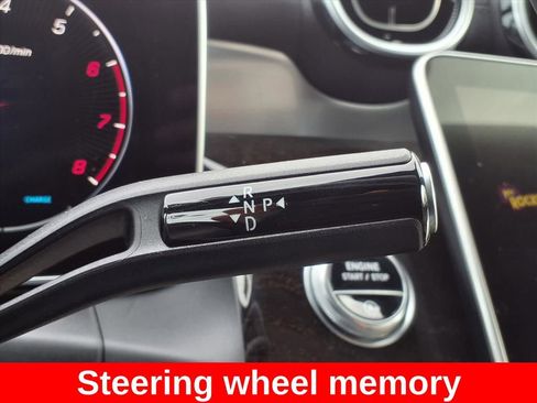 Used 2024 Mercedes-Benz GLC 300 4MATIC image 16