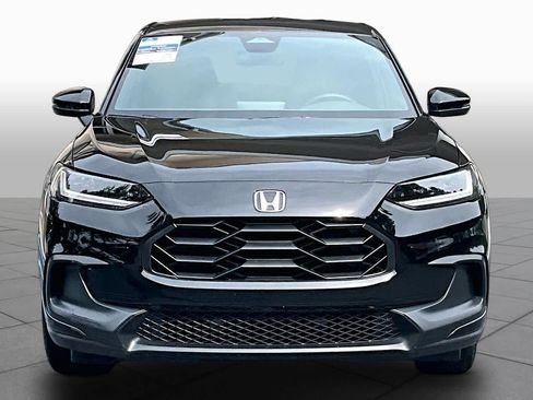 Used 2025 Honda HR-V Sport image 4