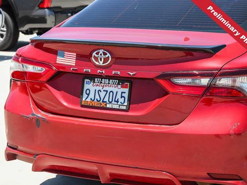 Used 2021 Toyota Camry SE FWD image 10