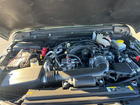 Used 2023 Jeep Wrangler Rubicon image 20