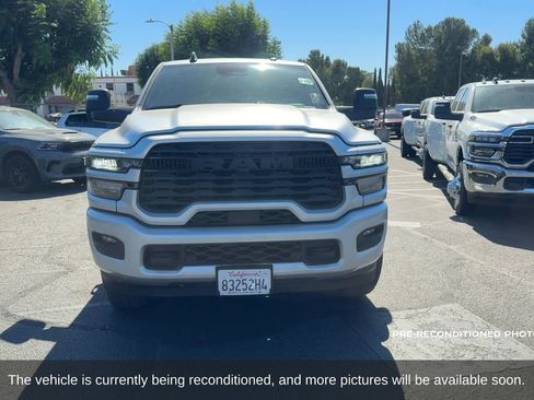 Used 2026 RAM 2500 Big Horn AWD/4WD image 2
