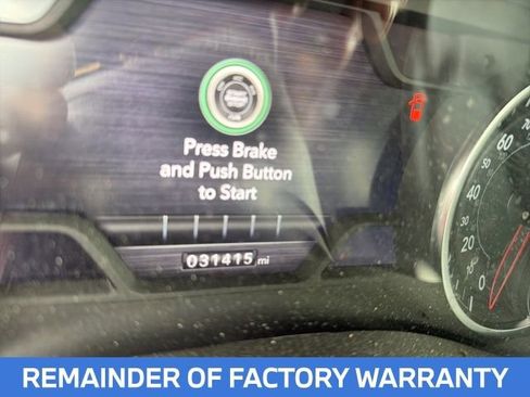 Used 2023 RAM 1500 Laramie AWD/4WD image 5