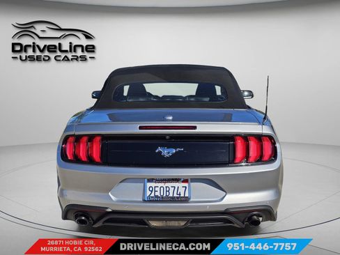 Used 2023 Ford Mustang Premium image 3