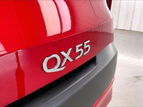 Certified 2024 INFINITI QX55 Essential image 9