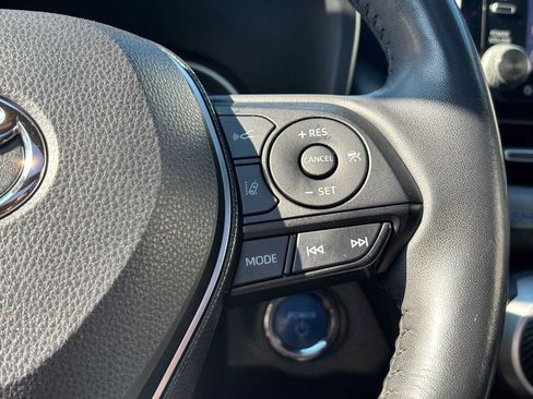 Used 2019 Toyota RAV4 XSE AWD/4WD image 31