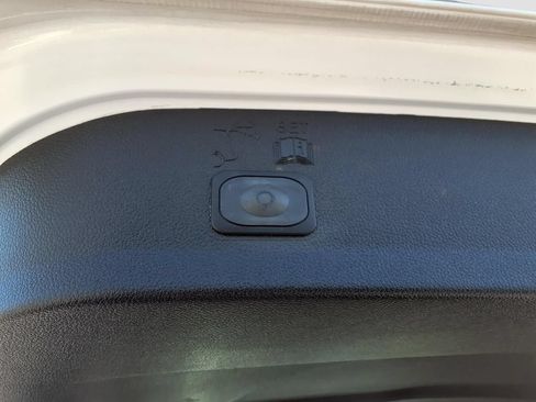 Used 2014 Ford Escape SE w/ Equipment Group 201A AWD/4WD image 37