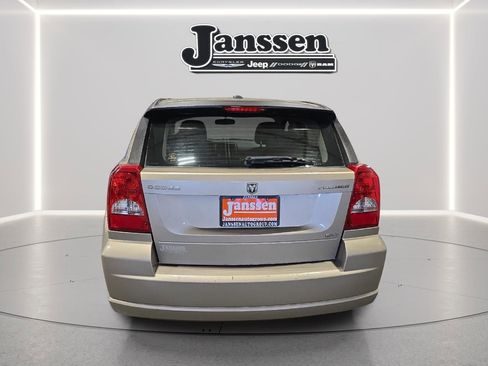 Used 2010 Dodge Caliber SXT image 4