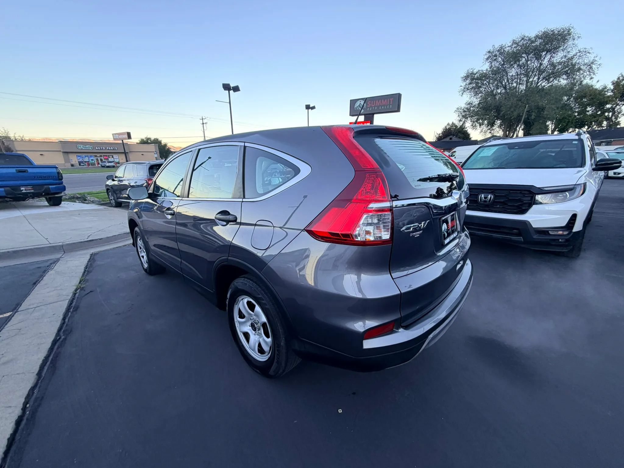 Used 2015 Honda CR-V LX image 5