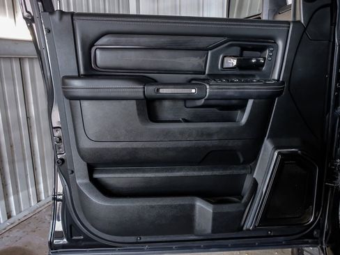 Used 2023 RAM 2500 Limited image 44