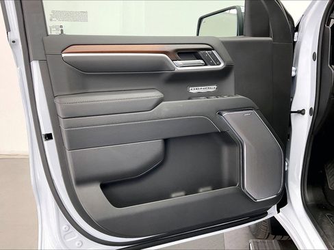 New 2026 GMC Sierra 1500 Denali image 12