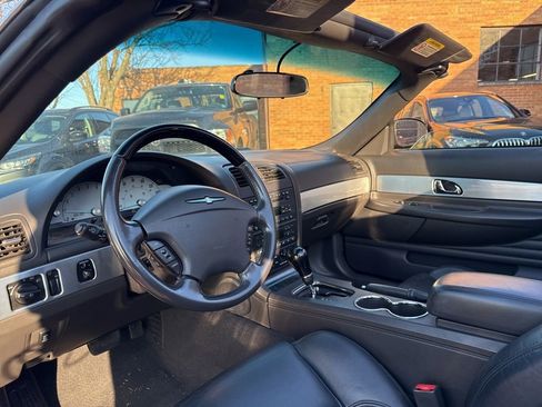 Used 2002 Ford Thunderbird image 12