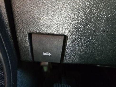 Used 2020 Dodge Charger SXT w/ Blacktop Package RWD image 30