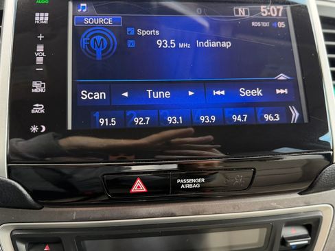 Used 2016 Honda Pilot EX-L image 13