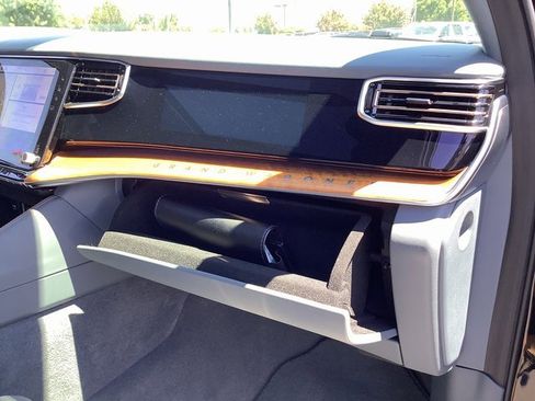 Used 2024 Jeep Grand Wagoneer Series III w/ Flexible Seating Group image 45