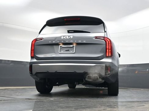 Used 2025 Kia Telluride S FWD image 34