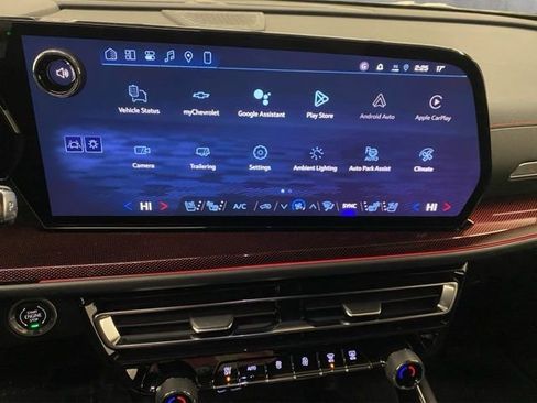 New 2026 Chevrolet Traverse RS AWD/4WD image 13