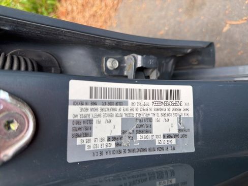 Used 2025 MAZDA MAZDA3 s AWD/4WD image 3