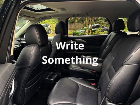 Used 2023 MAZDA CX-9 Touring image 11