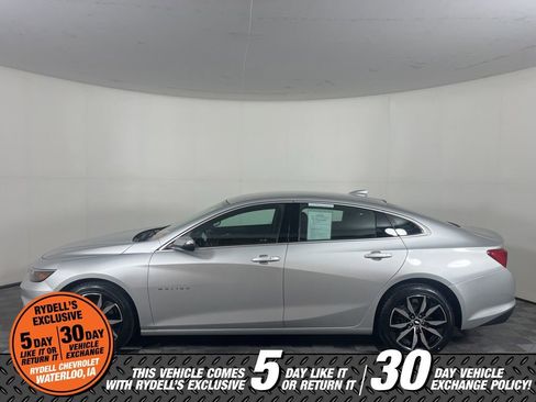 Used 2018 Chevrolet Malibu LT FWD image 9
