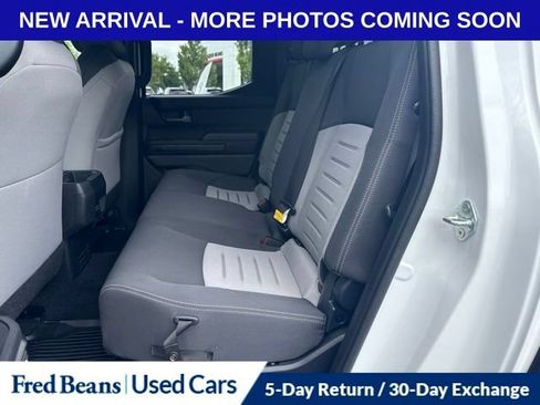 Used 2024 Toyota Tacoma TRD Sport AWD/4WD image 12