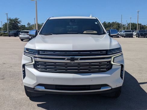 Used 2021 Chevrolet Tahoe Premier w/ Premium Package RWD image 3