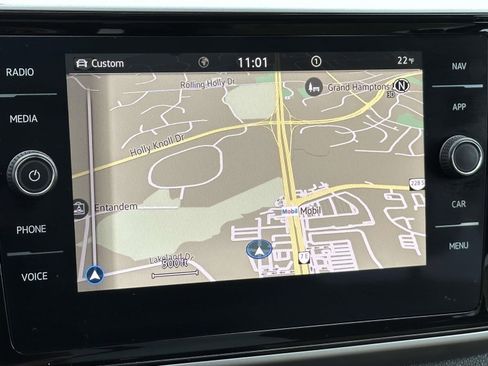 Used 2023 Volkswagen Atlas Cross Sport SEL image 10