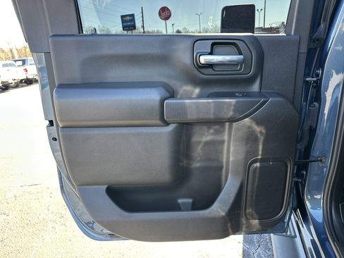 Certified 2025 Chevrolet Silverado 2500 Custom w/ Custom Value Package image 22