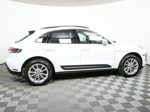 New 2026 Porsche Macan AWD/4WD image 29