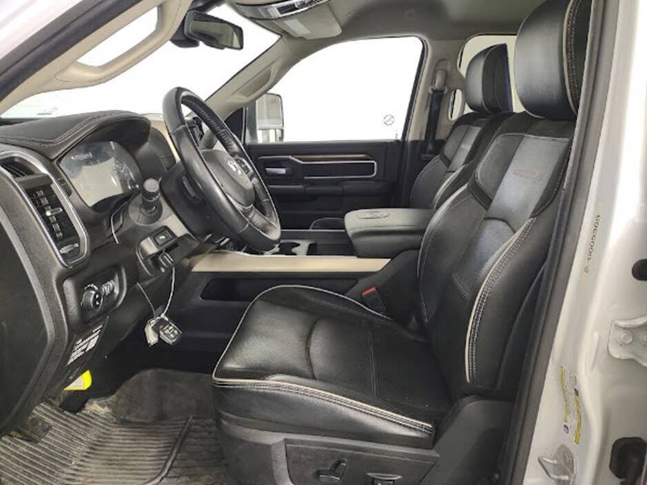 Used 2023 RAM 2500 Laramie AWD/4WD image 13