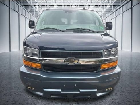 Used 2021 Chevrolet Express 2500 LS w/ Enhanced Convenience Package RWD image 4