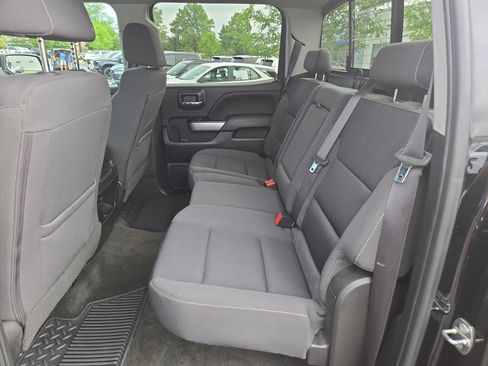 Used 2018 Chevrolet Silverado 1500 LT w/ All Star Edition AWD/4WD image 18